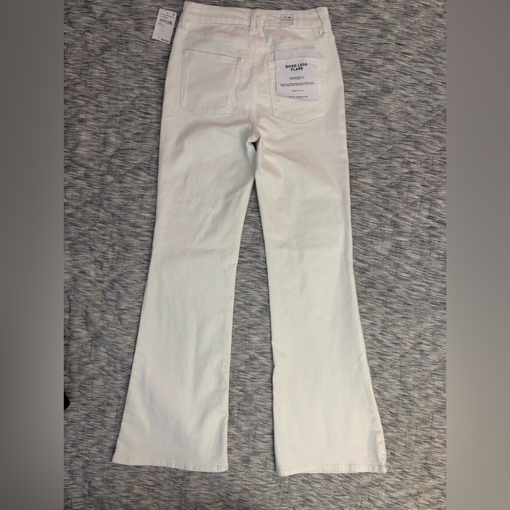 Good American Good Legs Mid Rise Flare Jeans In White Sz 8 NWT | Good American - - Picture 7 of 9